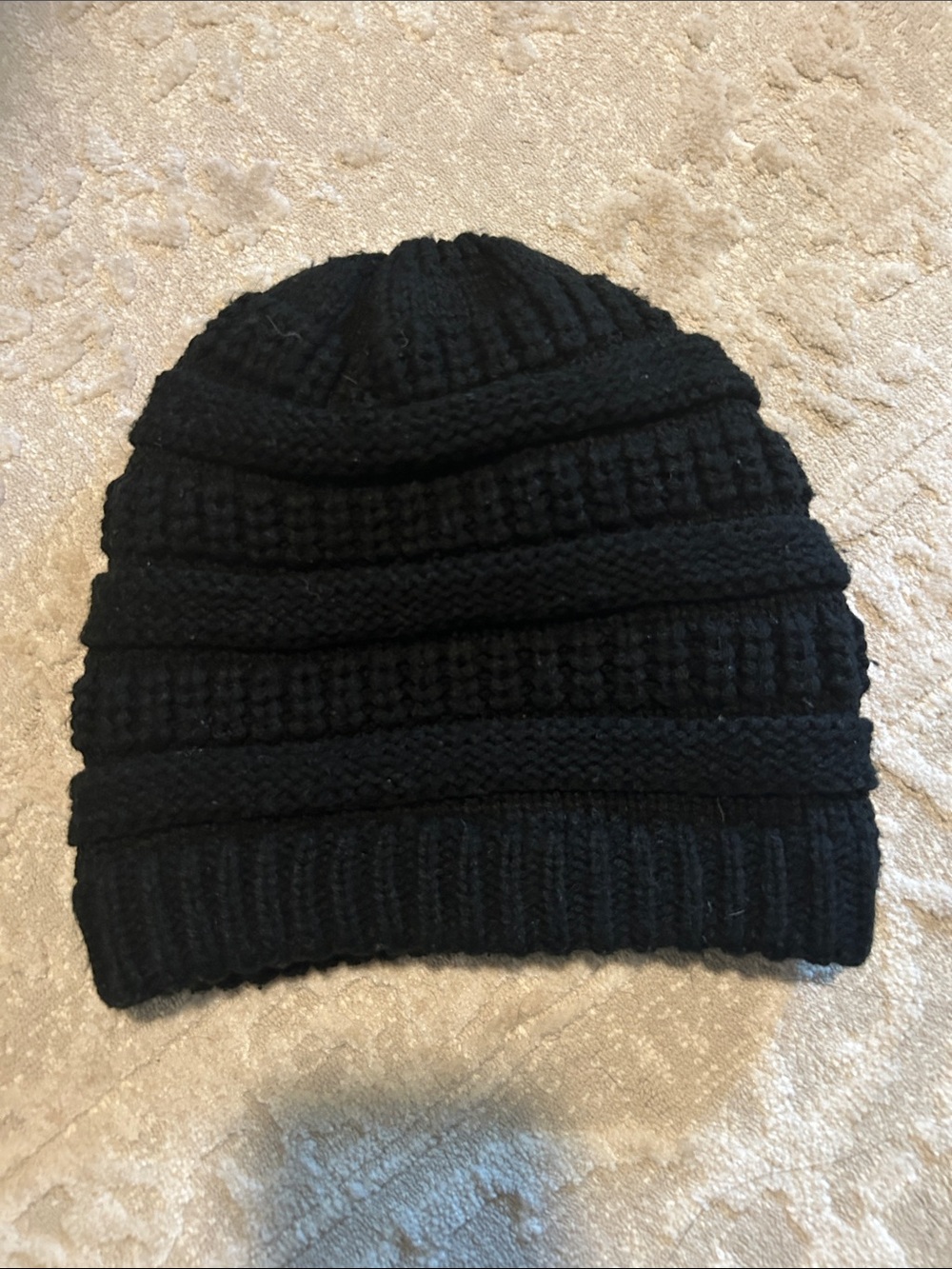Black Knit Ribbed Beanie Hat